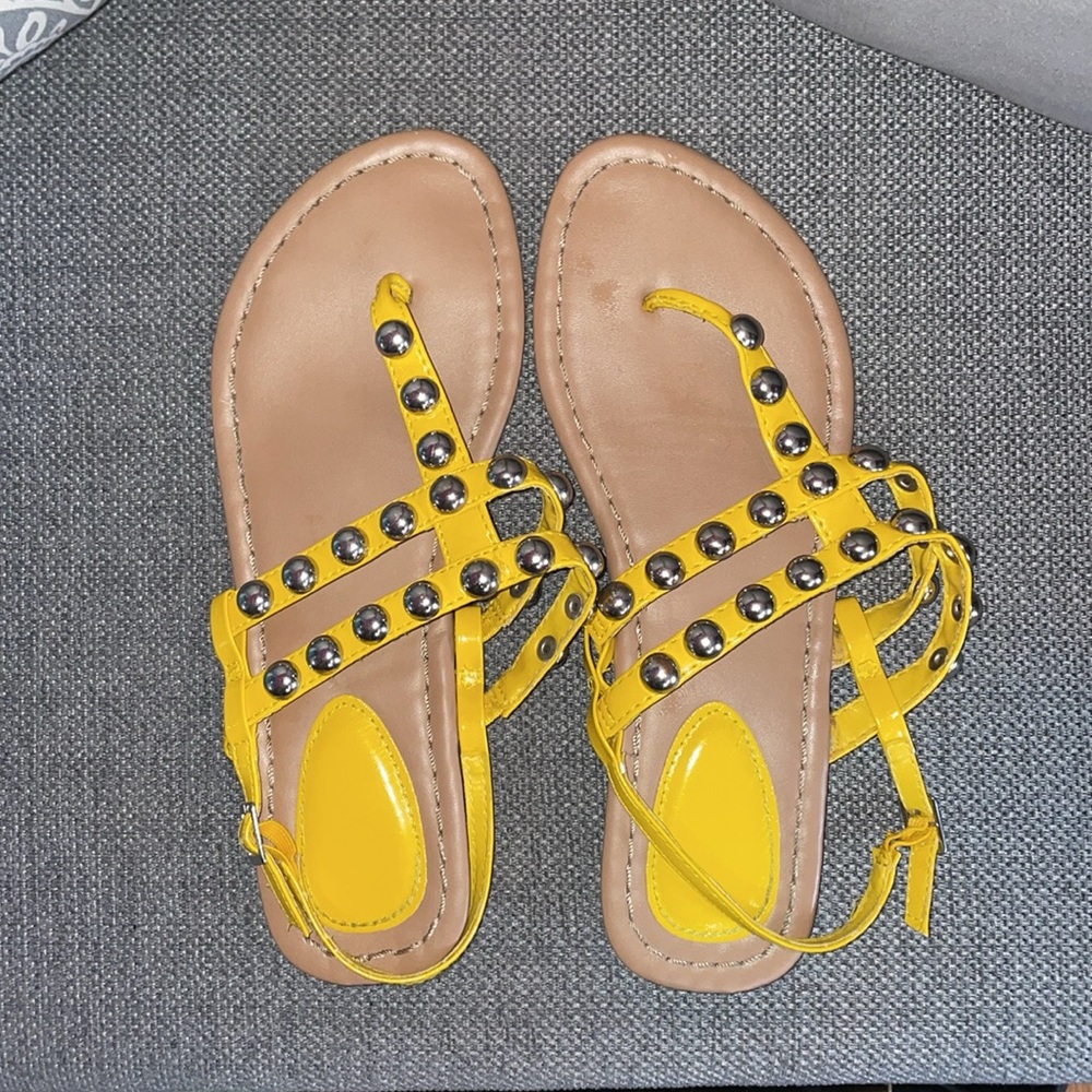 Yellow Studded Sandals ☀️ - Picture 3 of 4